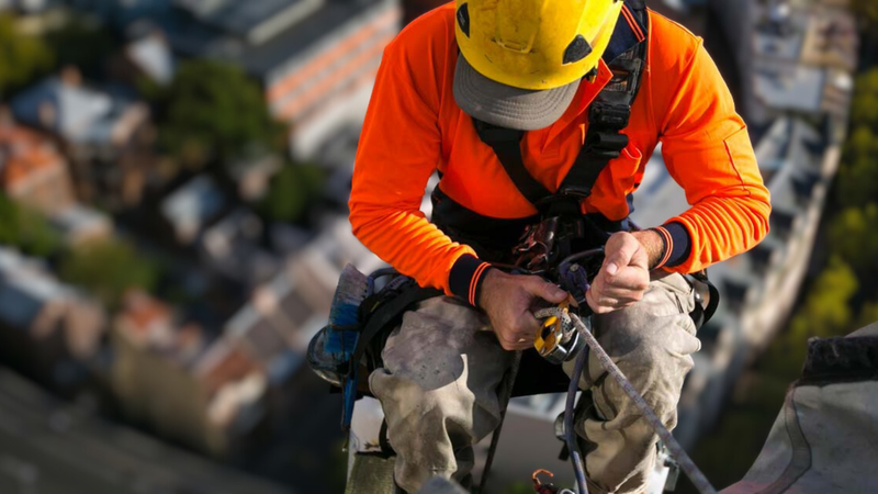 Corso addetti lavori su fune accesso e posizionamento
