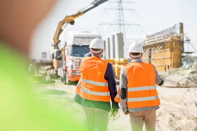 Come verificare la sicurezza dei caricatori per movimentare materiali