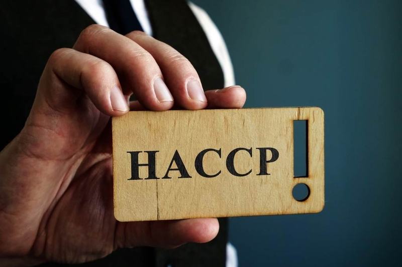 Corsi HACCP: le differenze tra chi manipola e chi non manipola alimenti